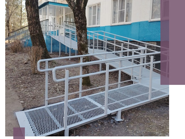 Пандусы под ключ в Серове: изготовление, монтаж и демонтаж