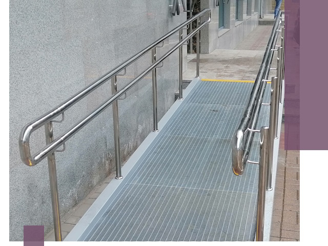 Пандусы для инвалидов в Серове — изготовление и монтаж