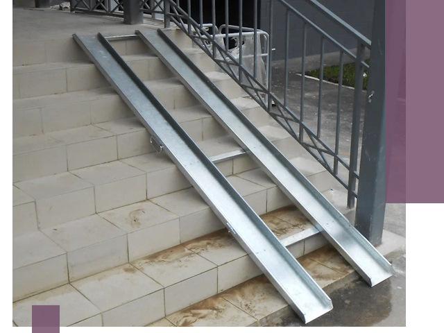 Пандусы для детских колясок в Серове: изготовление и монтаж