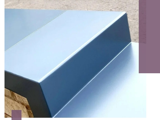 Крышки на парапет в Серове: изготовление и монтаж под ключ