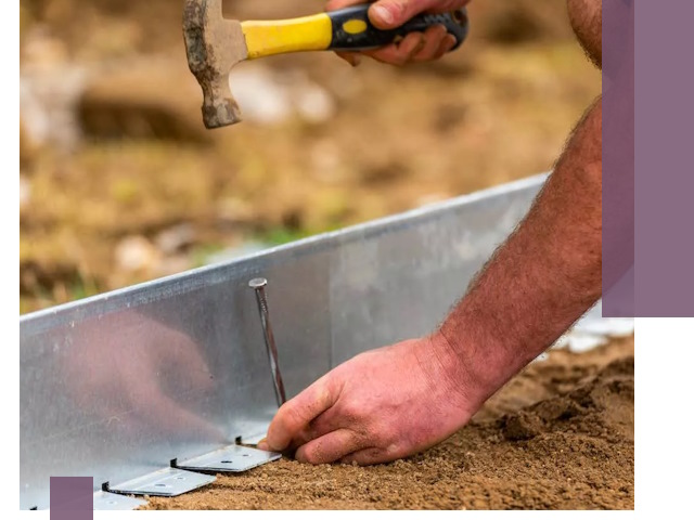 Монтаж металлических бордюров в Серове быстро и качественно